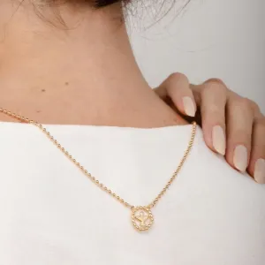 Escapulário Espirito Santo Com Coração cravejado em zircônias banhado a ouro 18K