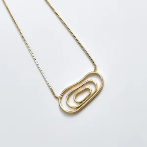 Colar orgânico com design geométrico banhado a ouro 18K