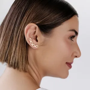 BRINCO EAR CUFF COM DESIGN VASADO BANHADO A OURO 18K