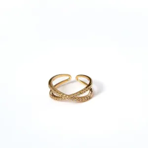 Anel Infinito Cravejado em zircônias banhado a ouro 18K