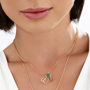 Colar Asas de borboletas vasado e pedra cristal verde retangular banhado a ouro 18k