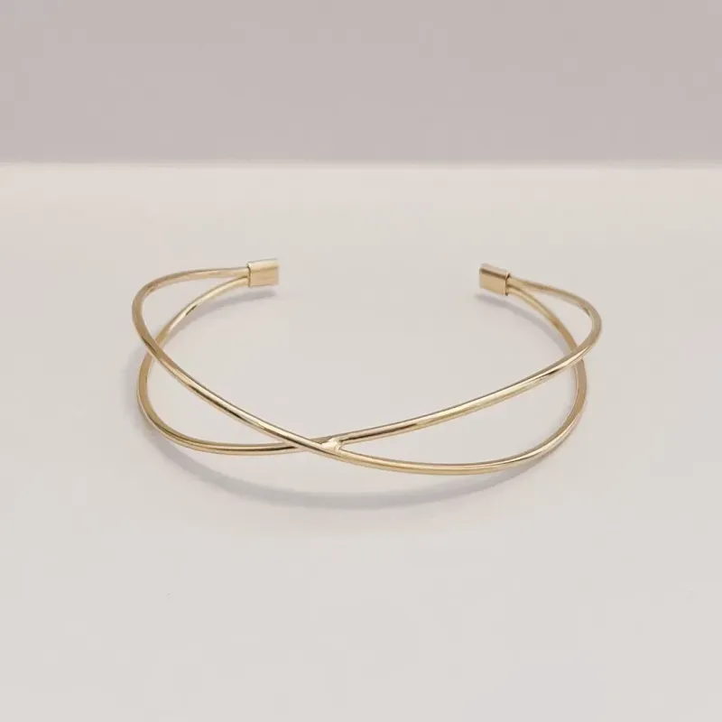 BRACELETE ARO ENTRELAÇADO BANHADO A OURO 18K