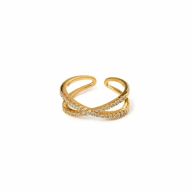 Anel Infinito Cravejado em zircônias banhado a ouro 18K