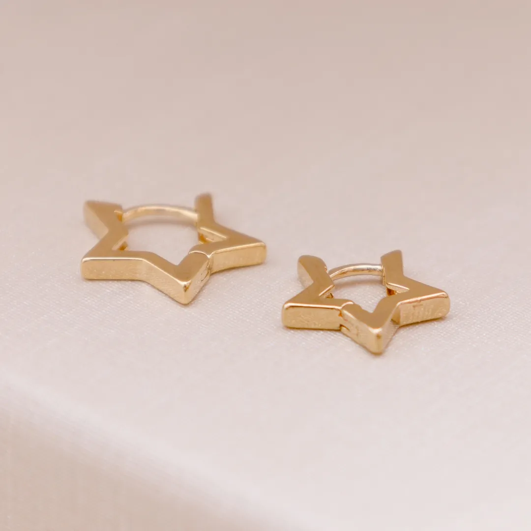 BRINCO DUPLO ARGOLA ESTRELA BANHADO A OURO 18K