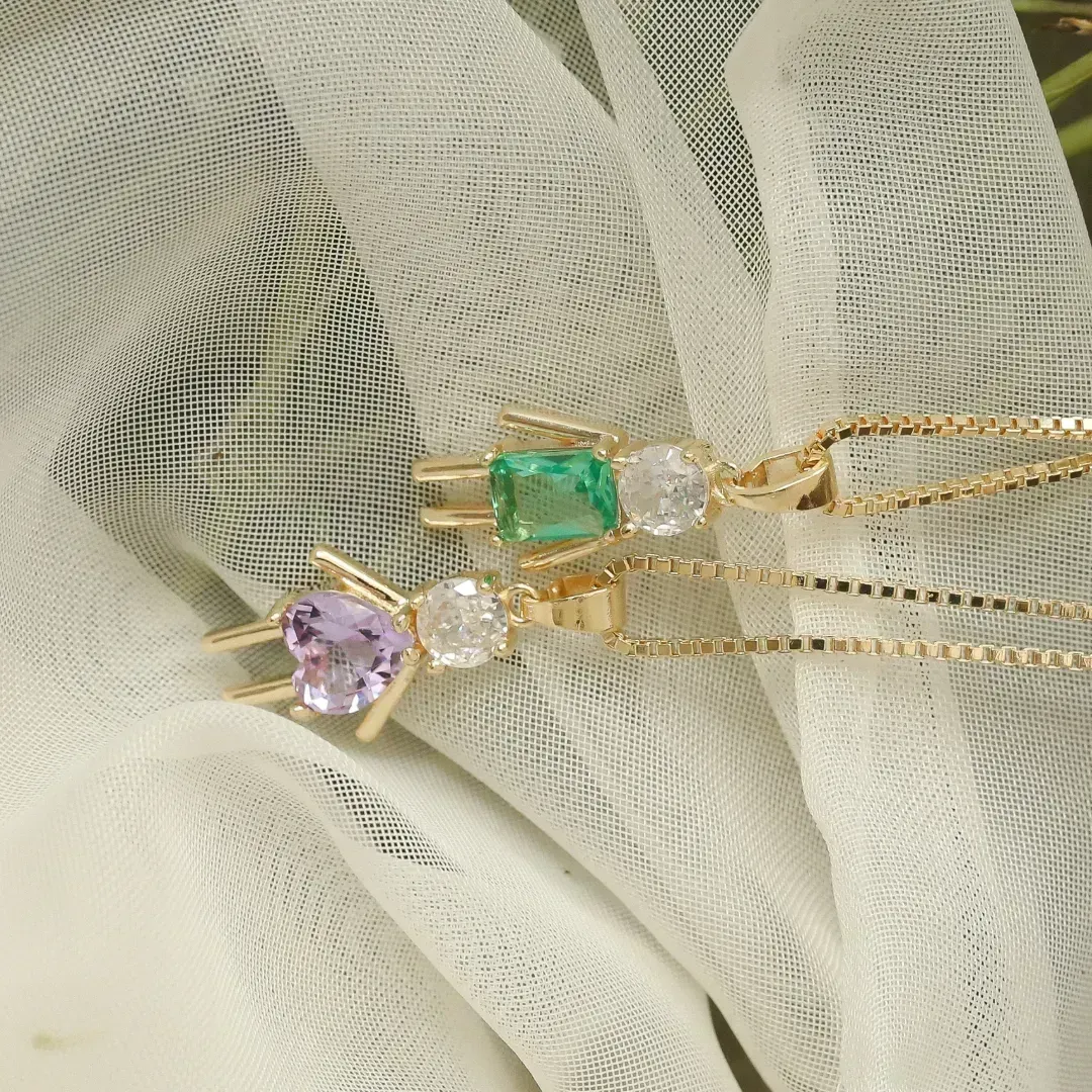 COLAR MENINO COM ZIRCÔNIA E CRISTAL LAPIDADO BANHADO A OURO 18K AJUSTÁVEL 50CM