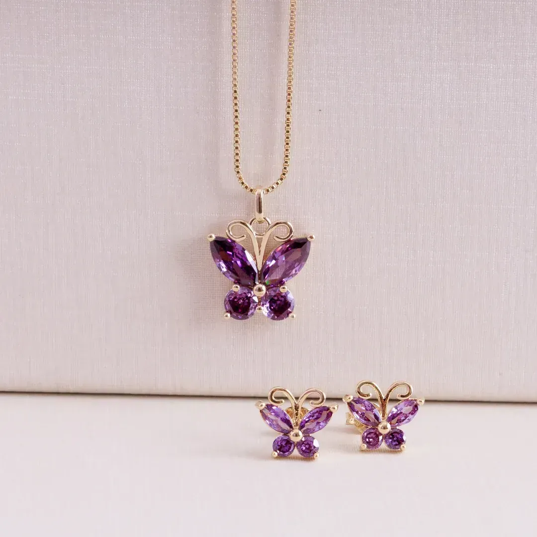 CONJUNTO BORBOLETA LAVANDA CRISTAIS BANHADO A OURO 18K AJUSTÁVEL 45CM