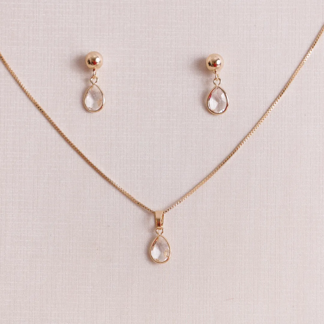 CONJUNTO CRISTAL PENDURADO BANHADO A OURO 18K AJUSTÁVEL 50CM