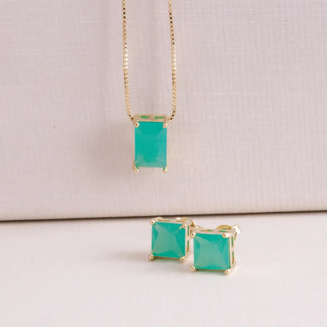 CONJUNTO OCTOGONAL TIFANY BANHADO A OURO 18K AJUSTÁVEL 45CM