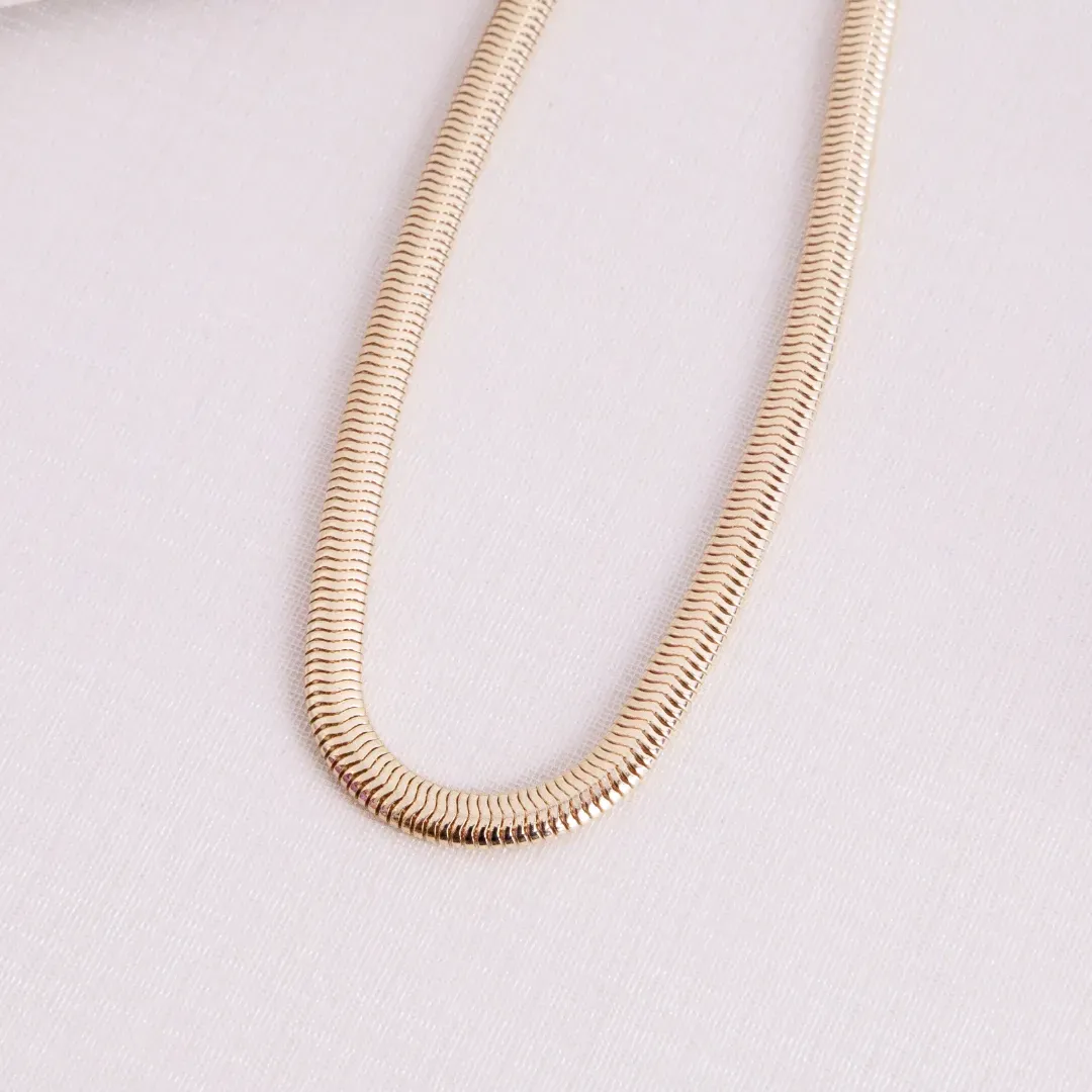 PULSEIRA MALHA SNAKE BANHADO A OURO 18K