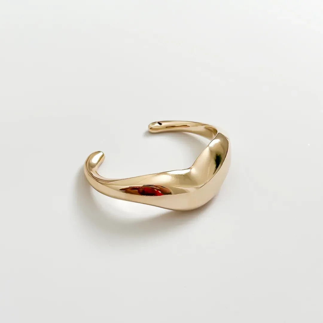 Bracelete elegance banhado a ouro 18k