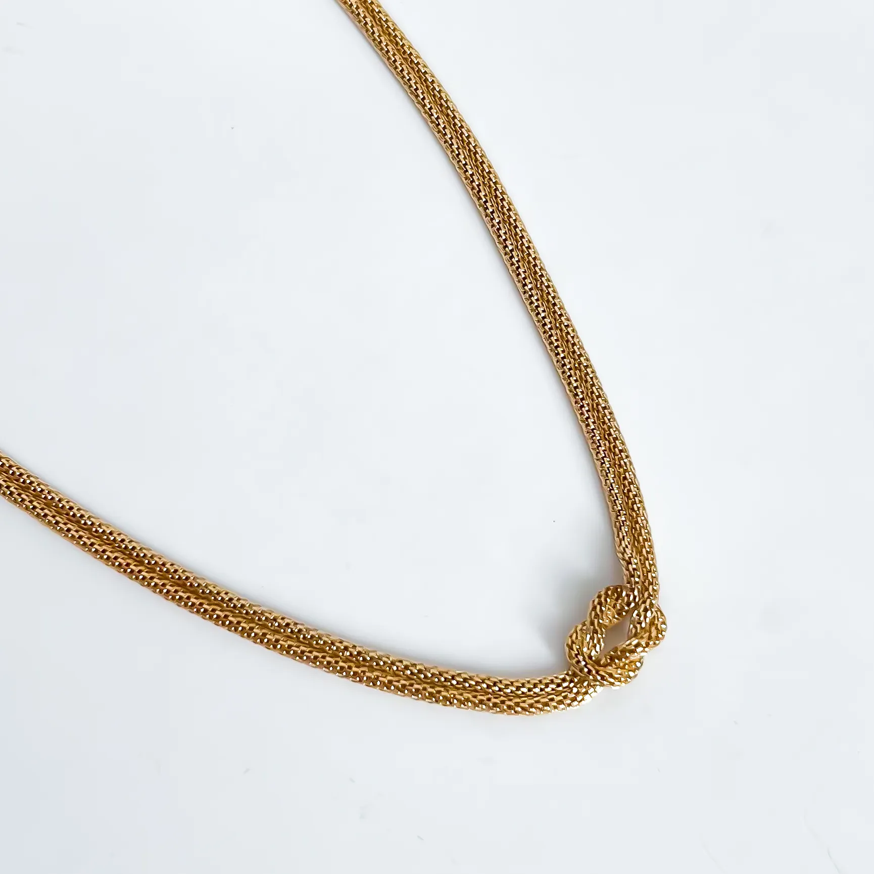COLAR NÓ TELINHA BANHADO A OURO 18K 45CM