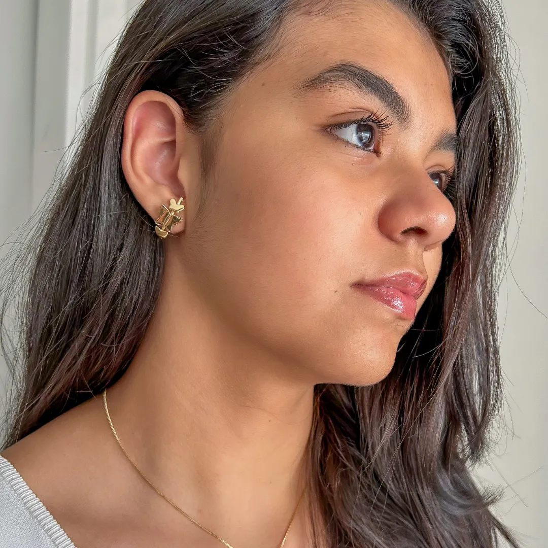 Brinco borboletas banhado a ouro 18k