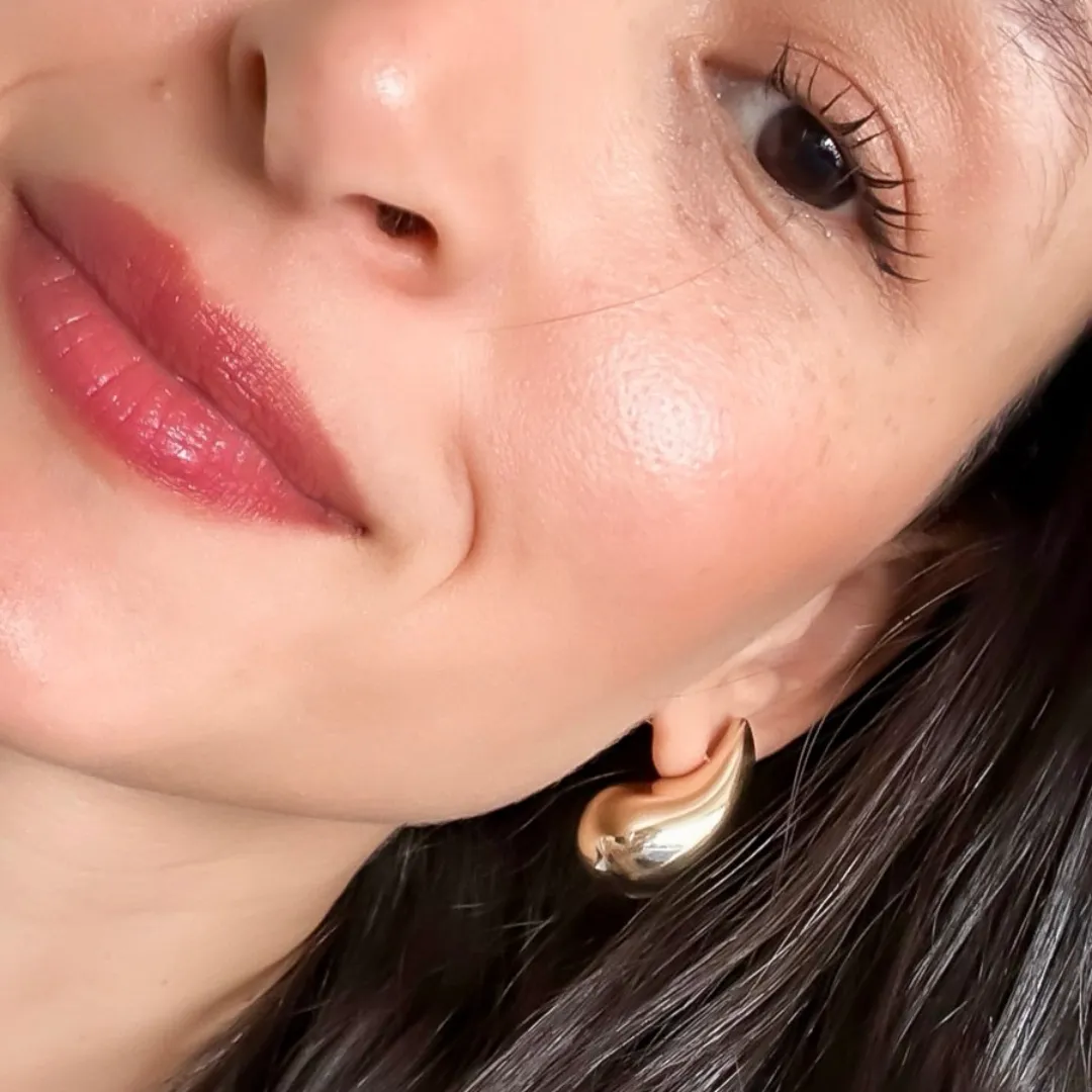 Brinco max gota banhado a ouro 18k