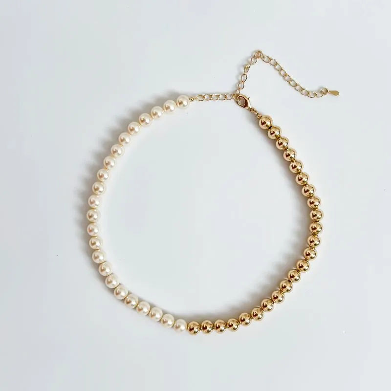 Colar Pérola com esferas dourada banhado a ouro 18k 45cm Ajustável