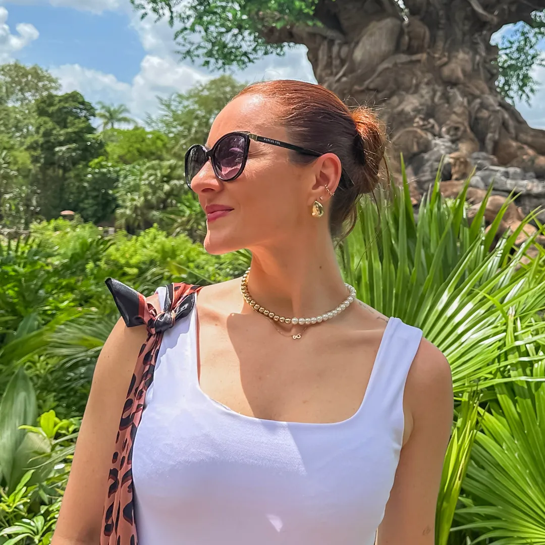 Colar Pérola com esferas dourada banhado a ouro 18k 45cm Ajustável