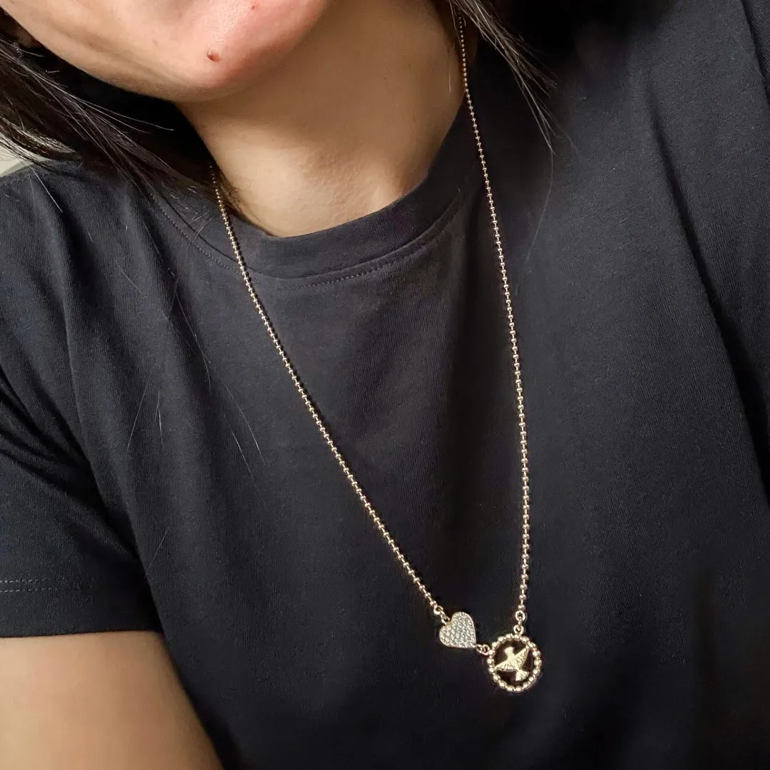 Escapulário Espirito Santo Com Coração cravejado em zircônias banhado a ouro 18K