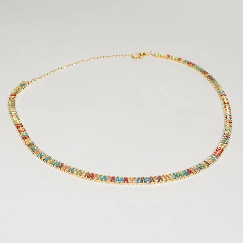 Choker Riviera baguete multicolore banhado a ouro 18k ajustável 45 cm