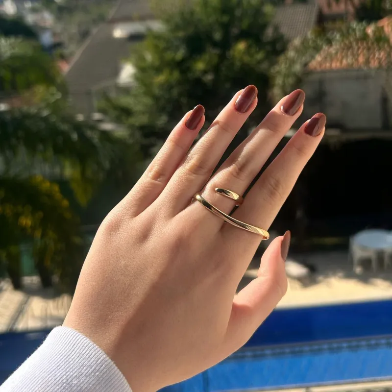 Anel onda dourada banhado a ouro 18K ajustável personalize como usar